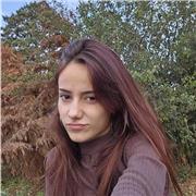 Estudiante universitaria, con bachillerato biosanitario, dispuesta a dar clases de las ramas científicas de la ESO.